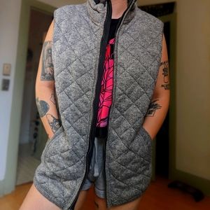 Abercrombie & Fitch Quilted Vest